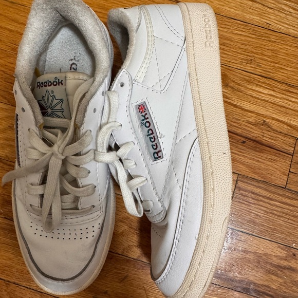 Reebok women white Sneakers - Picture 2 of 6